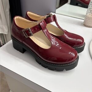 Women's Burgundy Mary Jane Shoes